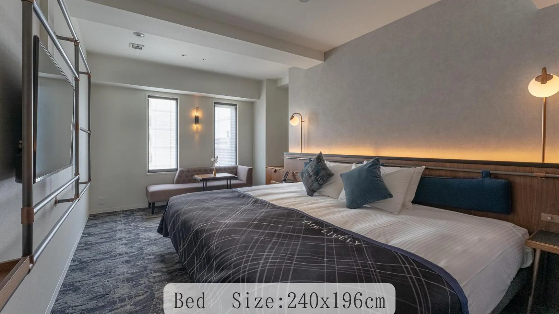 The Lively Osaka Honmachi Hotel