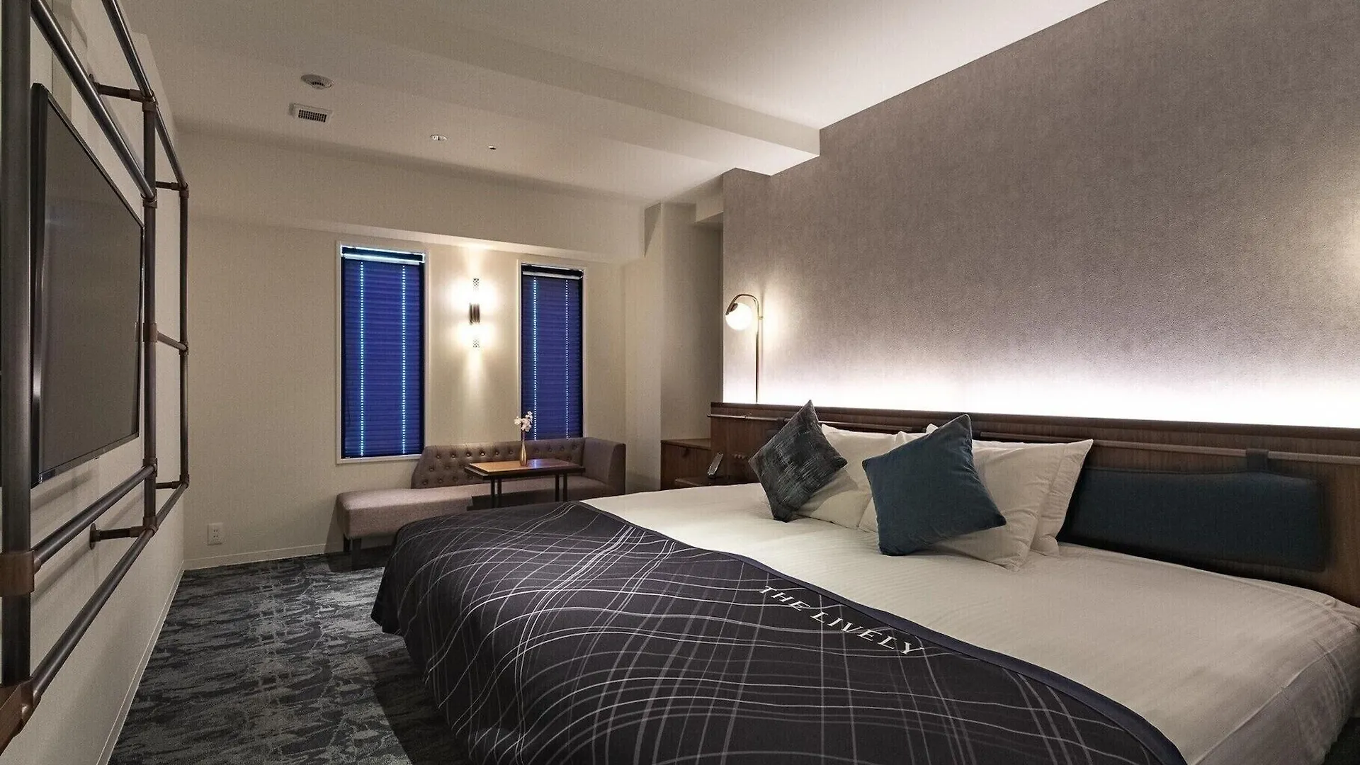 The Lively Osaka Honmachi Hotel 4*,  Japan