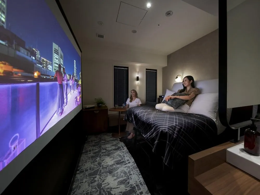 Hotel The Lively Osaka Honmachi 4*,