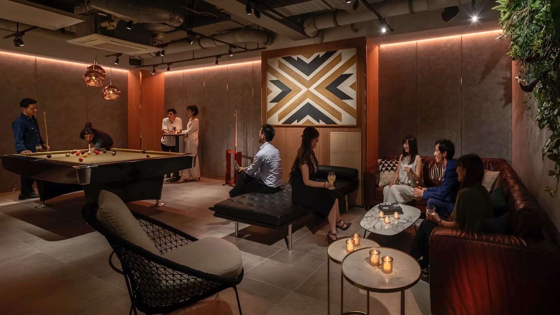The Lively Osaka Honmachi Hotel