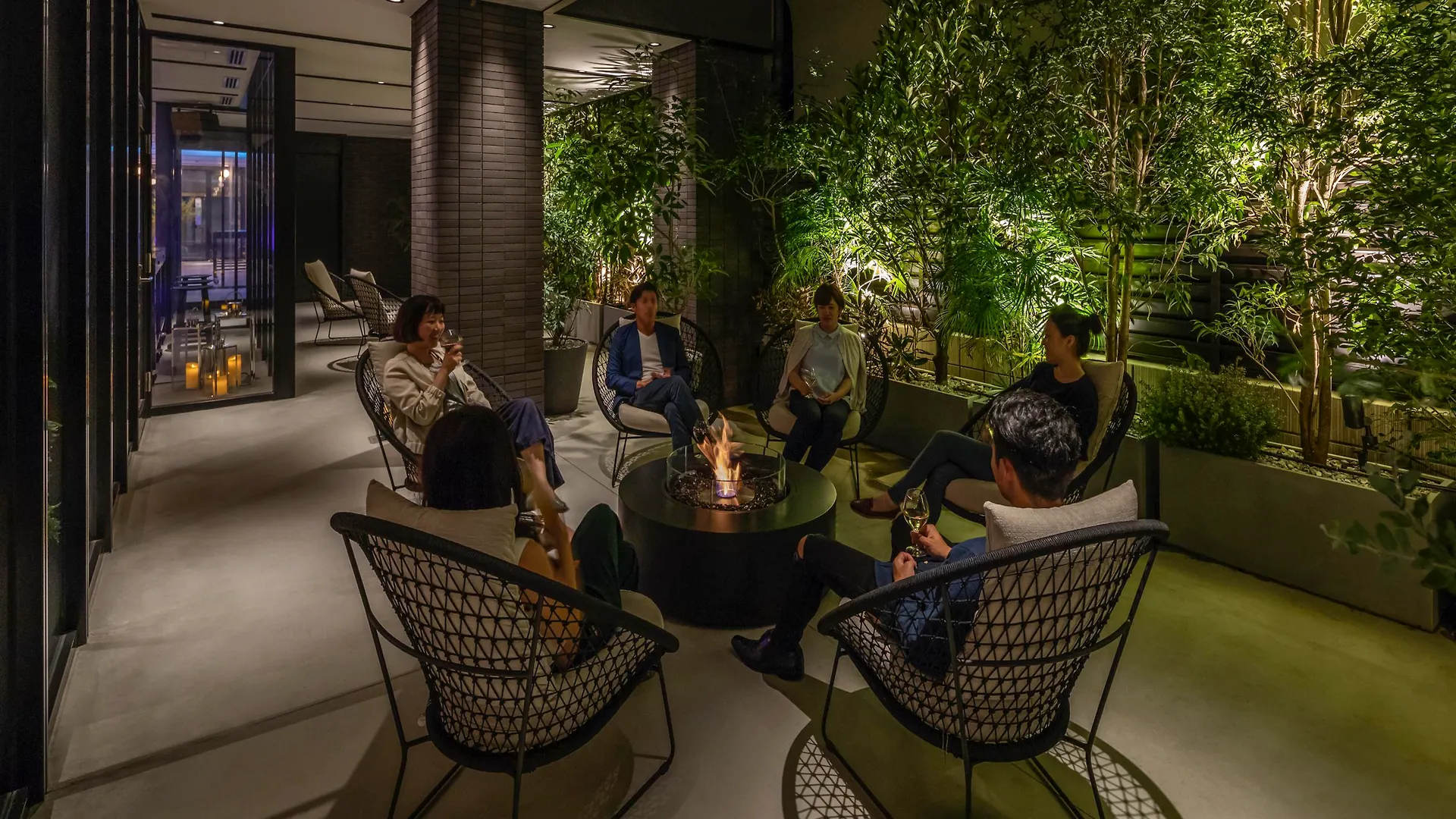 Hotel The Lively Osaka Honmachi